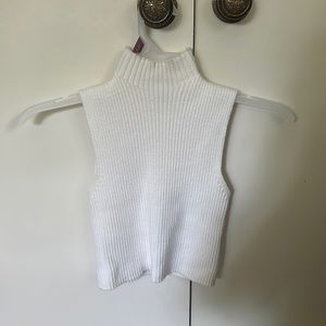 Super cute sweater top for sale!!!